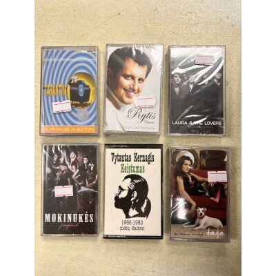 LAURA & THE LOVERS: Tarp Krintančių Lapų Cassette MC